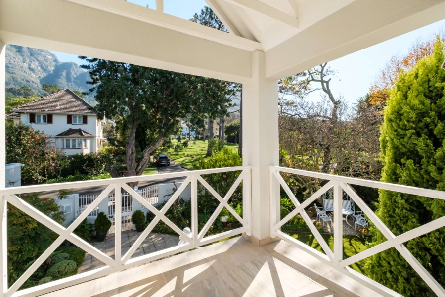 6 Bedroom Property for Sale in Newlands Western Cape